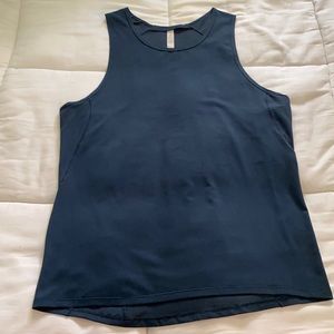 🎽Lululemon Tank Top Men Medium gently worn
